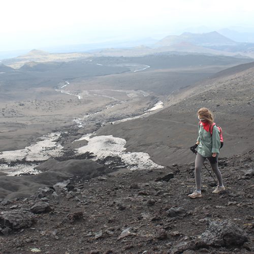 К вершине вулкана Толбачик, Камчатская экспедиция